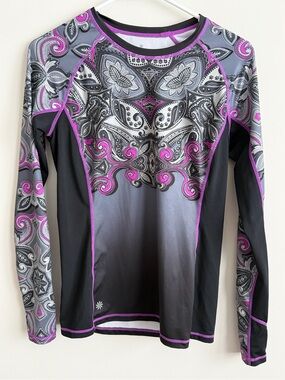 Athleta Runaway Activewear Top Small Black Purple Paisley Pullover LS